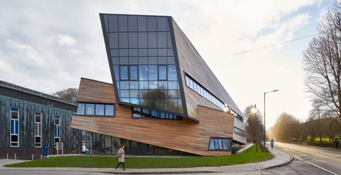 Ogden_Centre_Libeskind-architecture-kontaktmag-02