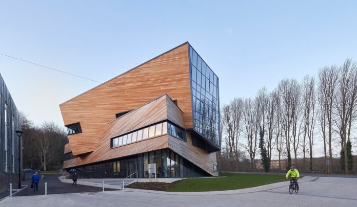 Ogden_Centre_Libeskind-architecture-kontaktmag-11